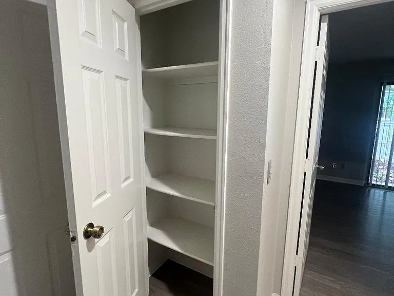 6570 E Mississippi Ave — Photo 10