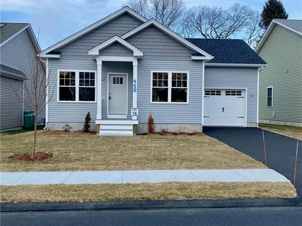 450 Sachem Rd, North Kingstown, RI 02852