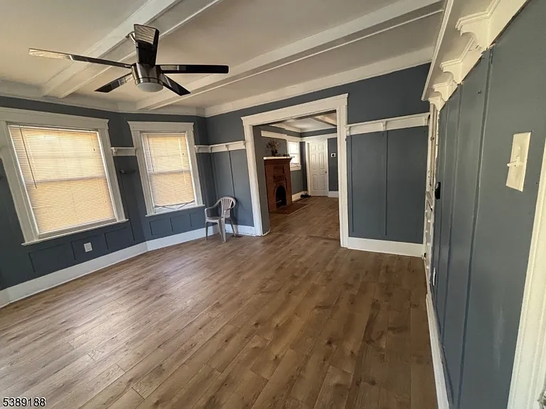 220 S Washington Ave — Photo 16