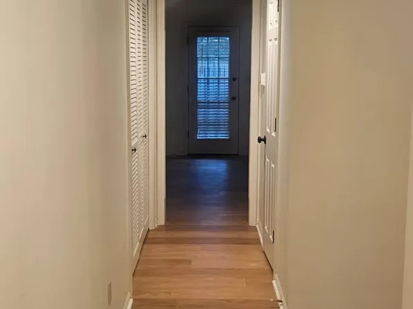 1312 Gray Hawk Rd, Lexington, KY