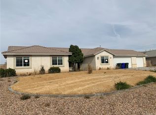 21214 Sauvignon Ln, Apple Valley, CA 92308