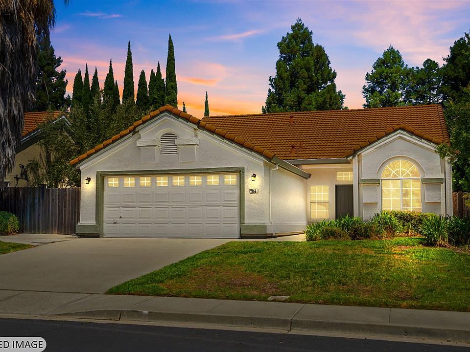 1st image of 355 Sun Valley Way