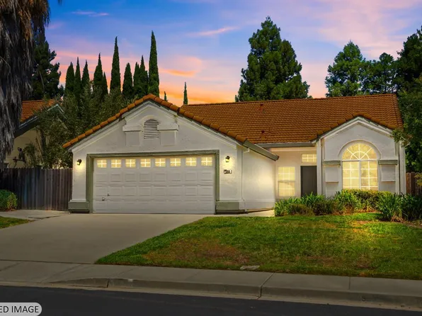 355 Sun Valley Way, Vacaville, CA 95688
