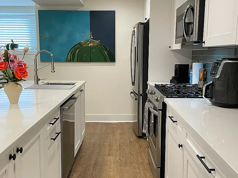 1129 N Damen Ave #BASEMENT — Photo 9