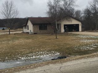 8110 Halverson Rd, Waterford, WI 53185