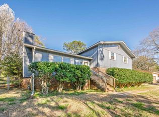 3006 Deshong Dr, Stone Mountain, GA 30087