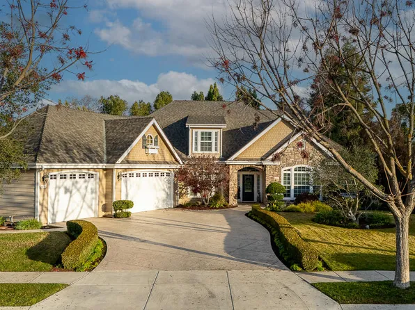 4634 W Harold Avenue, Visalia, CA 93291