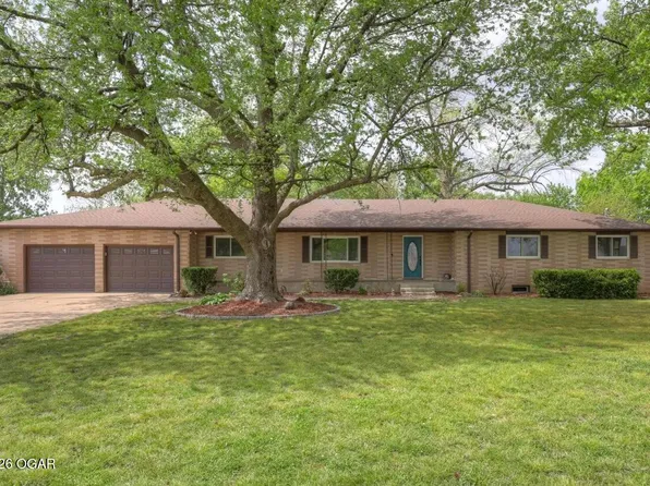 13200 Oregon Ln, Neosho, MO 64850