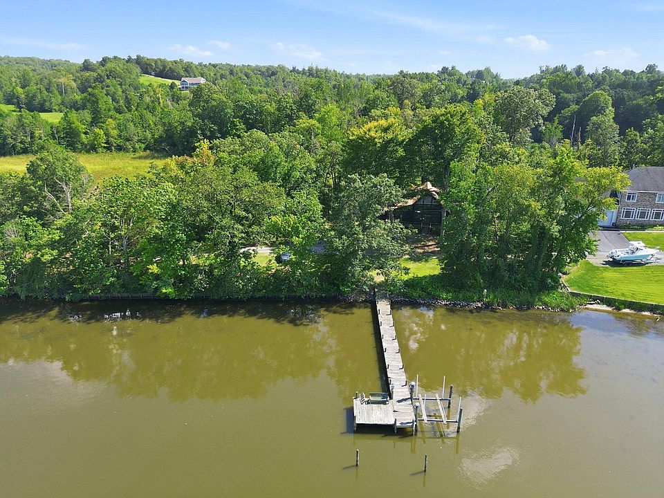1st image of 454 Wood Landing Rd