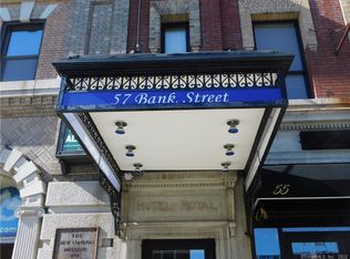 53 Bank St #202, New London, CT 06320