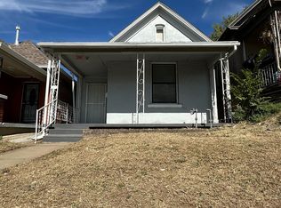 956 Pacific Ave, Kansas City, KS 66101