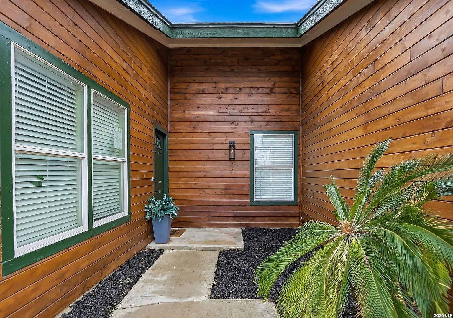 Spacious Olympia Hills Home Near Randolph AFB with a Massive Private Backyard! — Photo 4