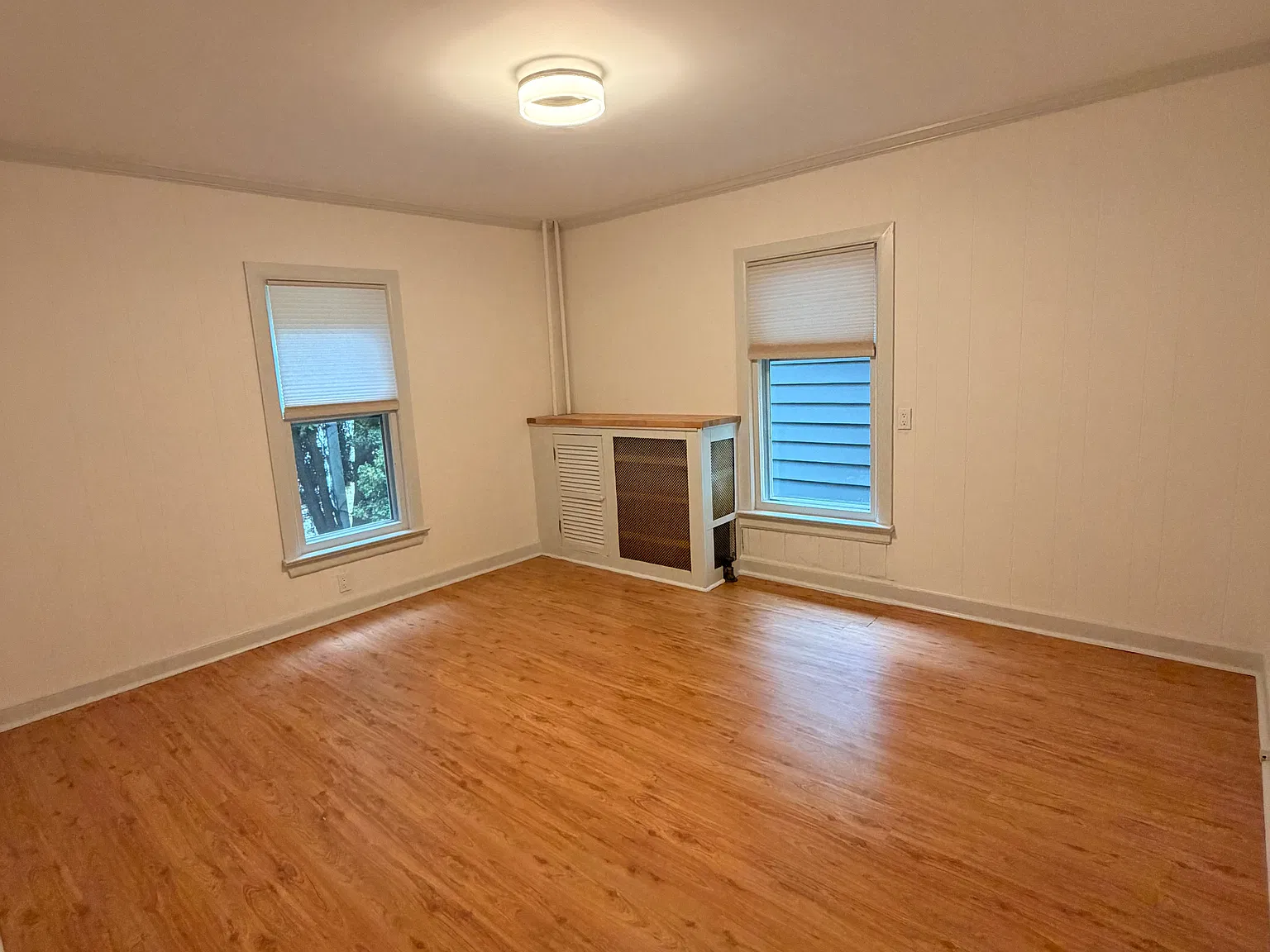 4 bed, 2475 sqft, $4,300 — Photo 3