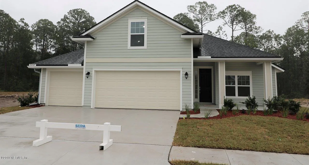 4 bed, 3.0 bath, 2010 sqft, $2,700 — Photo 1