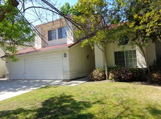 9631 N Shenandoah Ln, Fresno, CA