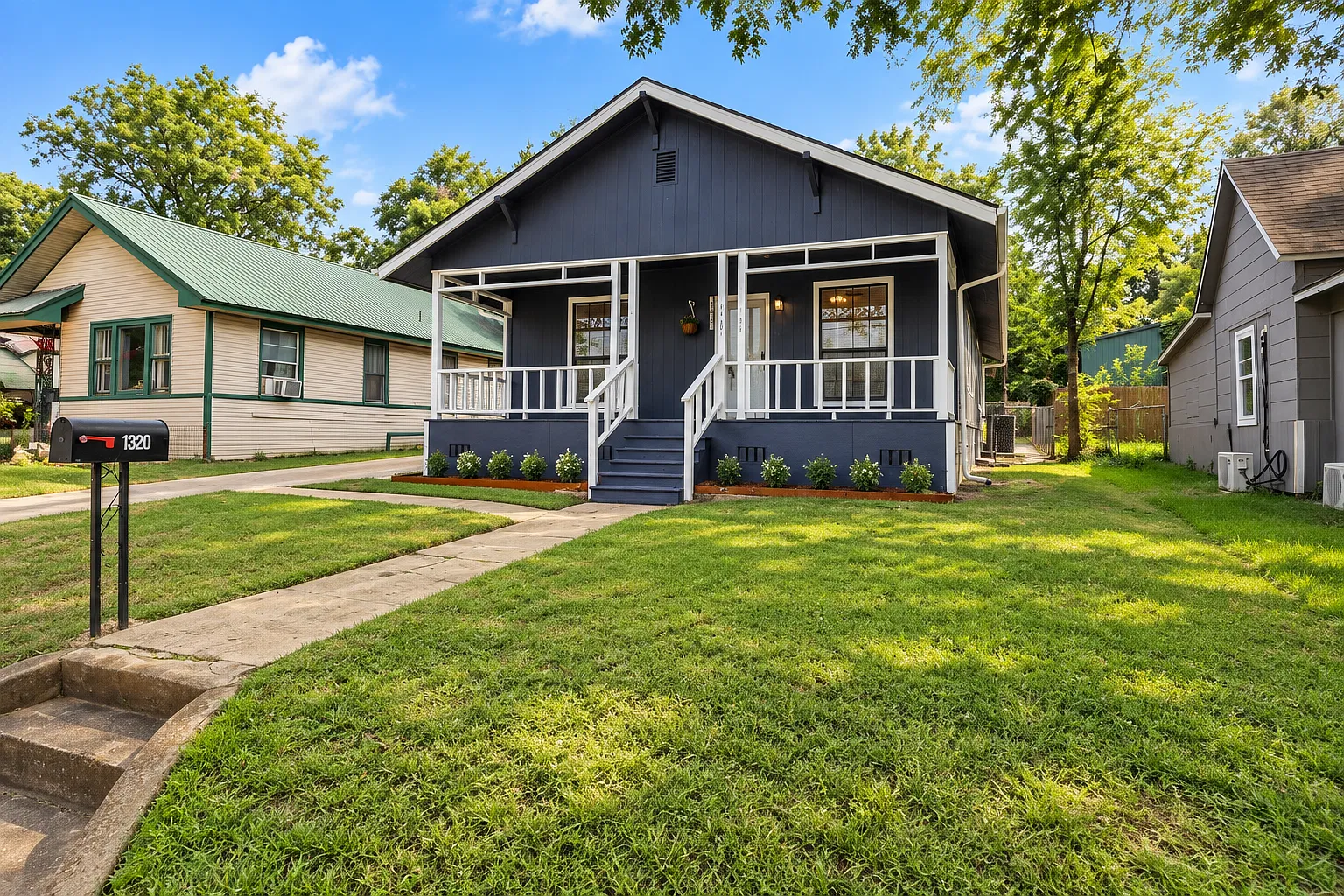 3 bed, 1160 sqft, $1,750 — Photo 3