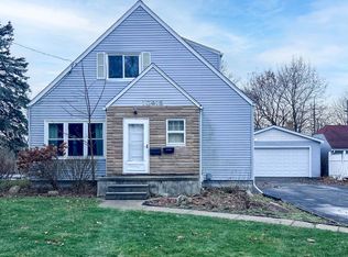 10918 Walker St, Grand Blanc, MI 48439