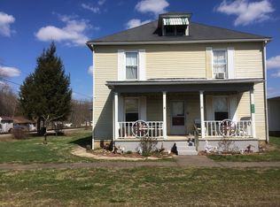 209 Pomeroy St, Mason, WV 25260