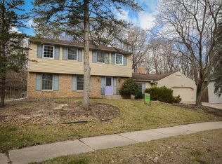 1705 Folwell Dr SW, Rochester, MN 55902