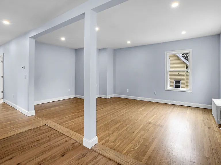 1A Puritan Ave #2 — Photo 7