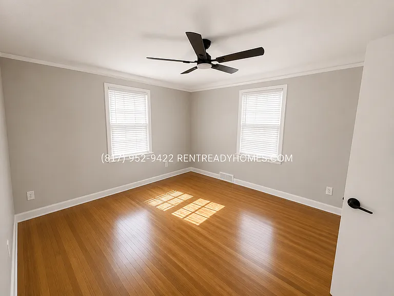6762 Church St — Photo 4
