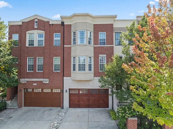 17 Illinois Ave, Schaumburg, IL 60193