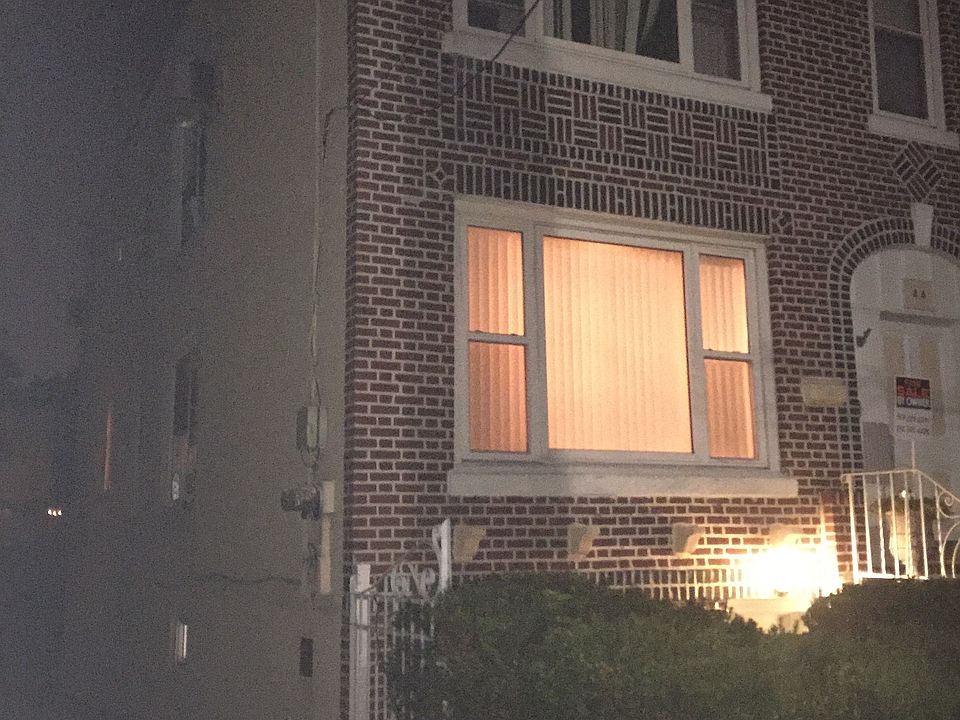 1st image of 44 Bay 11 St