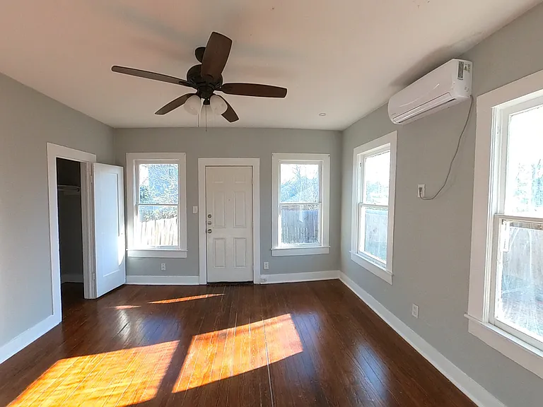 538 Kayton Ave #538 — Photo 12
