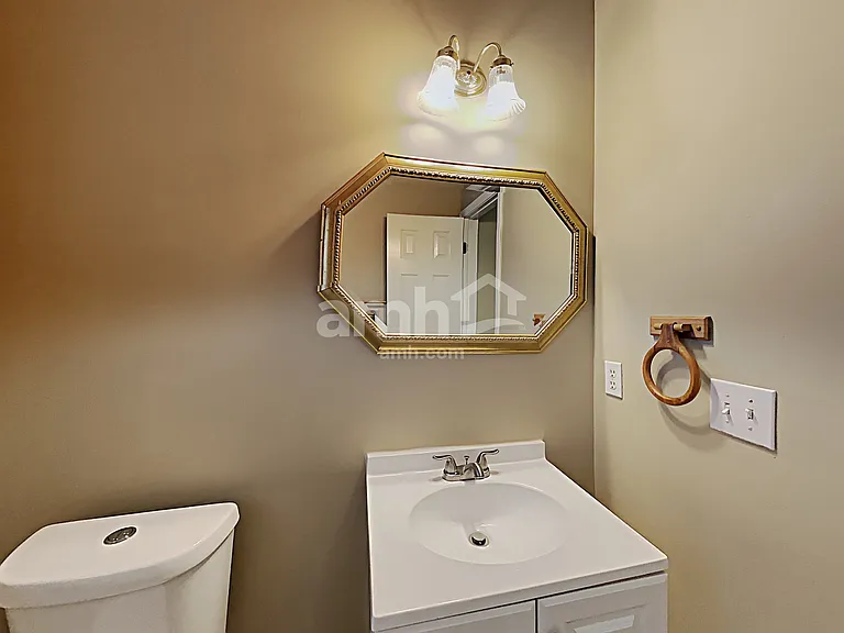 2175 Carlysle Cove Dr — Photo 13
