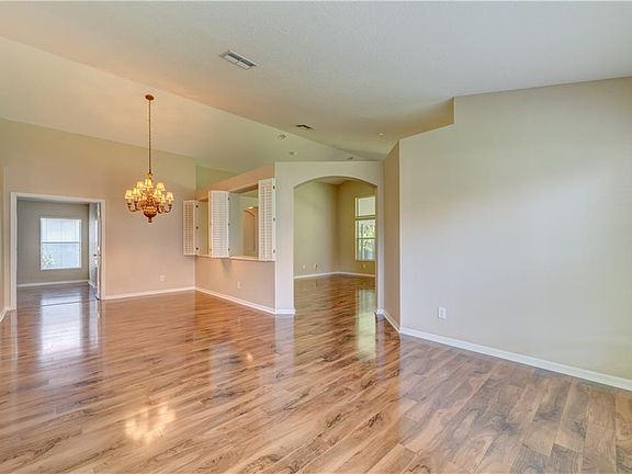 3rd image of 18606 Le Dauphine Pl