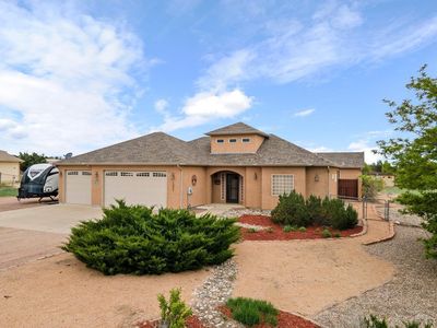 1037 W Desert Sage Dr, Pueblo West, CO, 81007