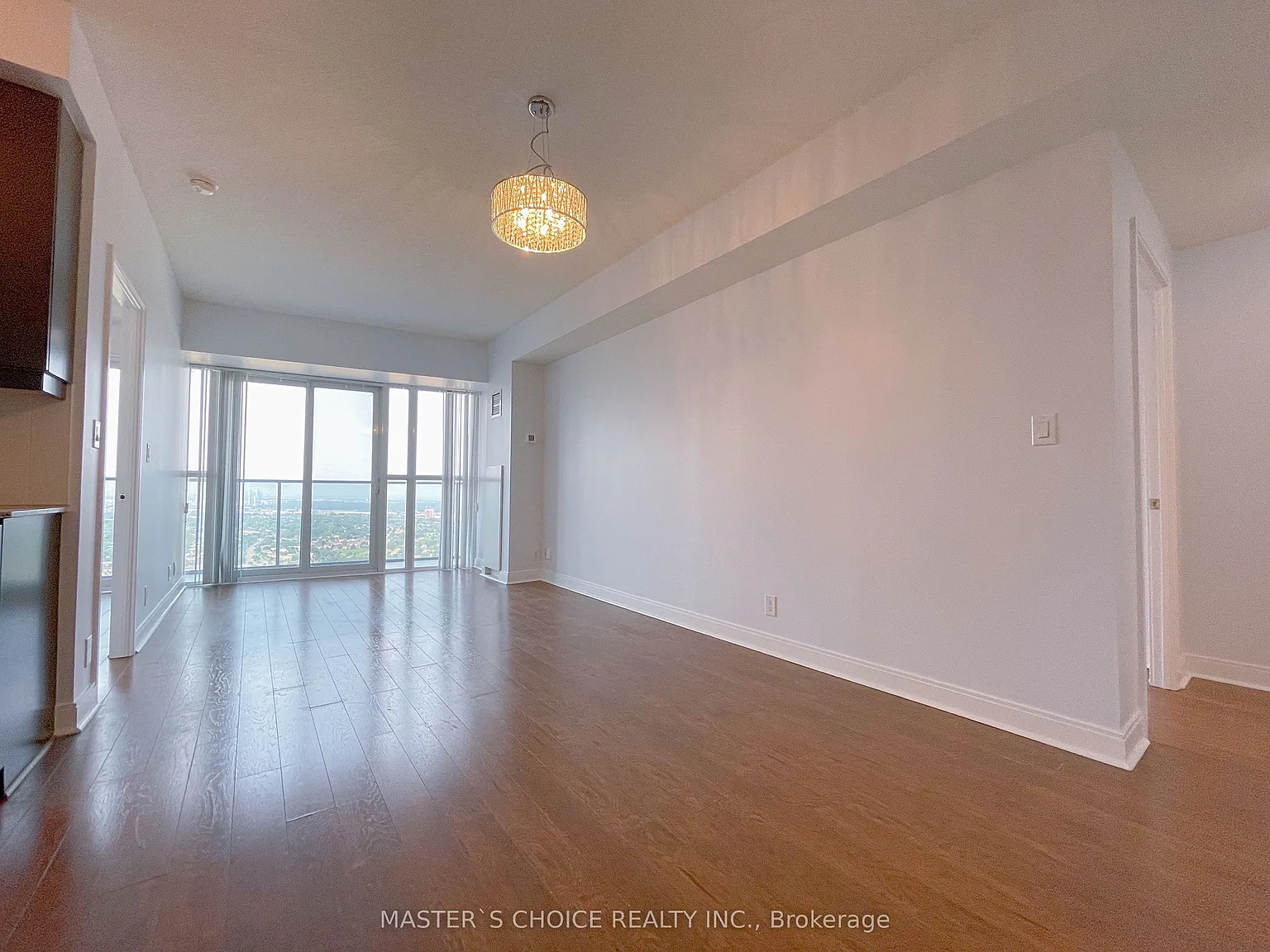 2 bed, $2,800 — Photo 3
