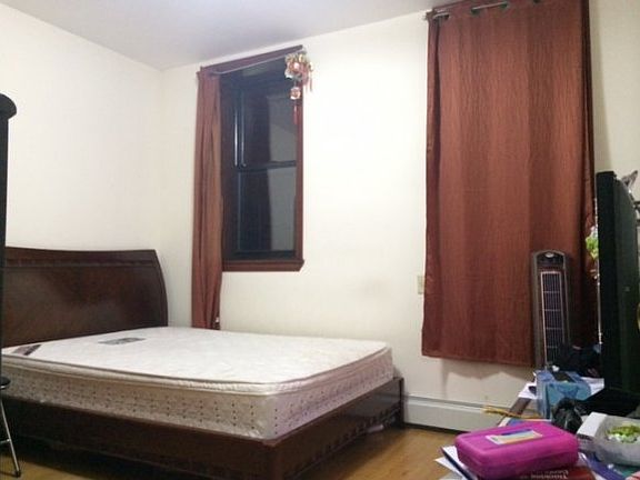 5th image of 873 42nd St APT 4C