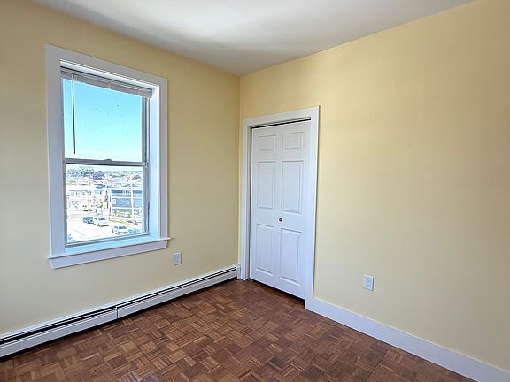 5th image of 2 Malden St APT 5