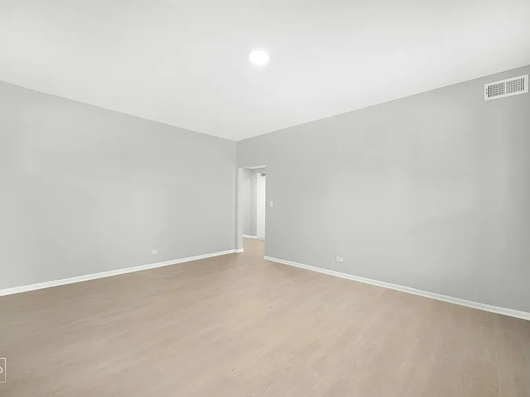 5047 S Champlain Ave #634-E — Photo 25
