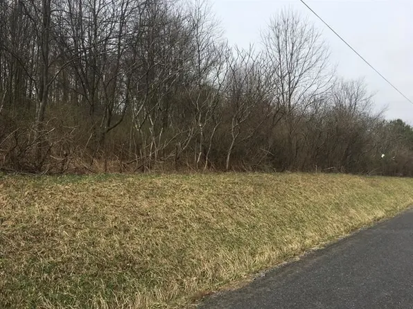 130 Ramsey Run Rd, Indiana, PA 15701