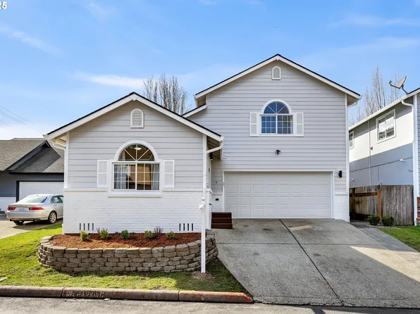 1988 Meadowood Loop, Woodland, WA 98674