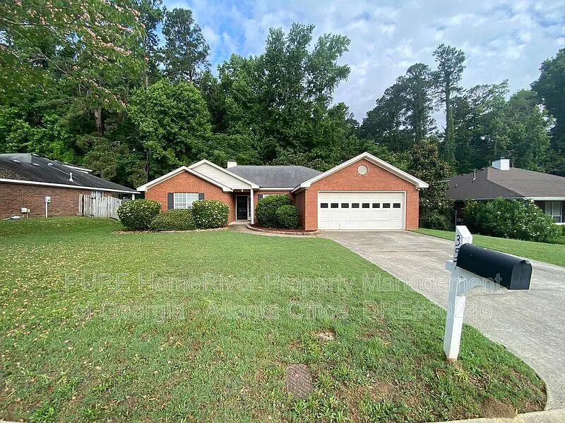 4 bed, 2.0 bath, 1791 sqft, $1,650 — Photo 3