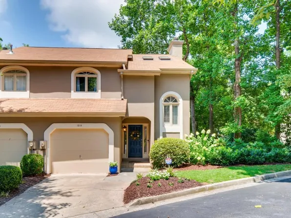 1210 Brookhaven Woods Ct, Atlanta, GA 30319