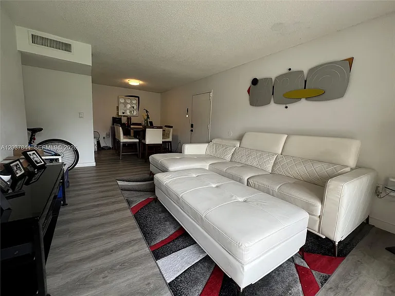 4910 NW 79th Ave #205 — Photo 8