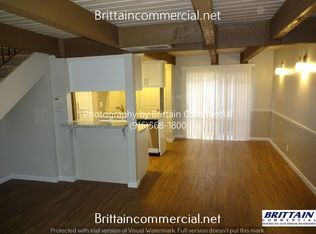 2422 F St APT 2, Sacramento, CA 95816