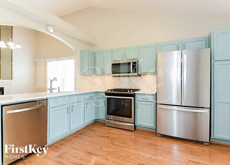 307 White Oak Way — Photo 7