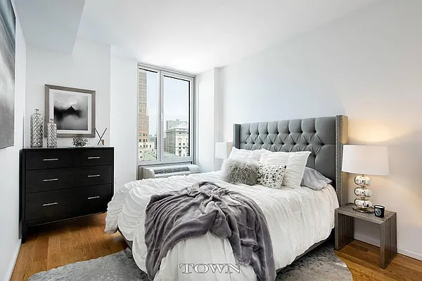 Rented by Town Residential | media 40