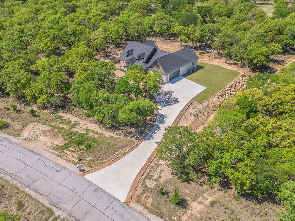 114 Ridgeline Dr, Chico, TX 76431