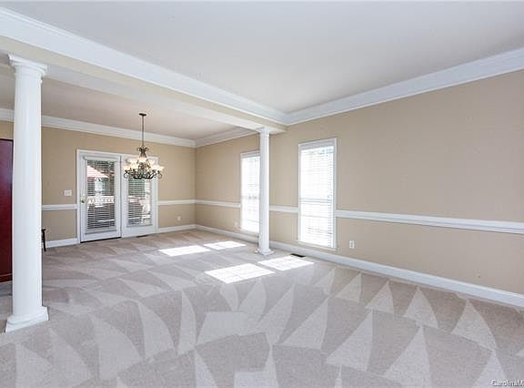 4th image of 10278 Kendan Knoll Dr