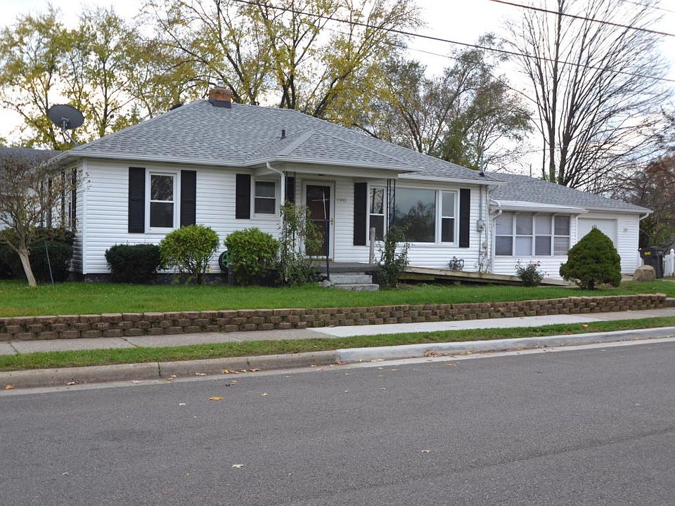 1st image of 1940 Wrenwood St SW