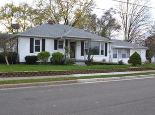 1940 Wrenwood St SW, Wyoming, MI 49519