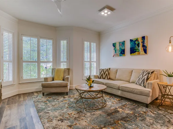 2902 State St APT 14, Dallas, TX 75204