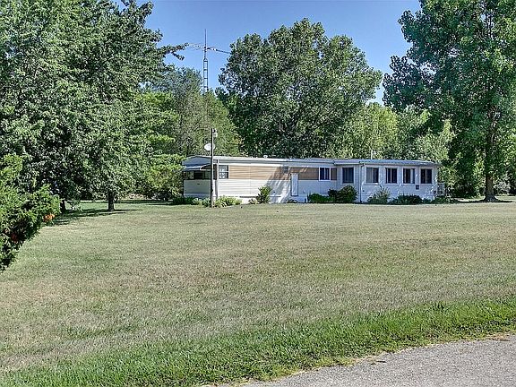 3rd image of 5245 E Wohlers Ave