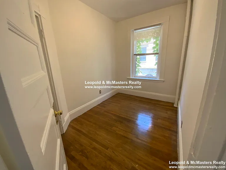 24 Mt. Vernon St apartment — Photo 86